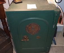 Victorian Safe with key S.Withers and Co.