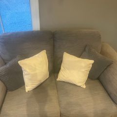 Sofa reduced !! 3+2