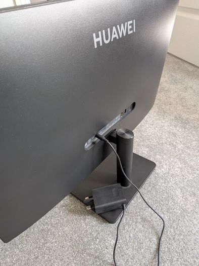 Huawei 24" monitor excellent condition