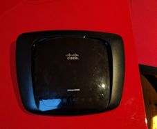 cisco linksys e1000 wireless-n router box Wireless N, 300 Mbps, WPA, WEP
