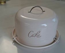 Cake Storage Tin