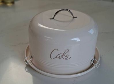 Cake Storage Tin