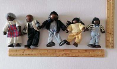 Doll's House Family (5 Pieces)