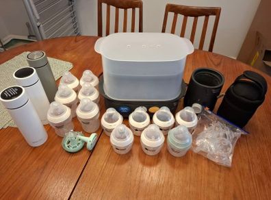 Tommee Tippee Steriliser, Warmer and Bottles