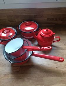 Vintage enamel pots