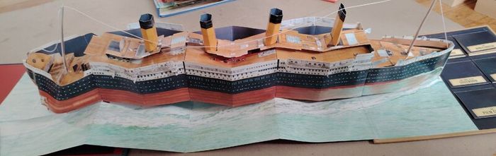 Titanic 3D Model Book (2007 First Edition)
