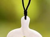 New Maori Carved White Whale Tail Pendant Necklace designer Surfer Jewelley