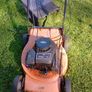 Briggs Self propelled petrol lawnmower Image 2