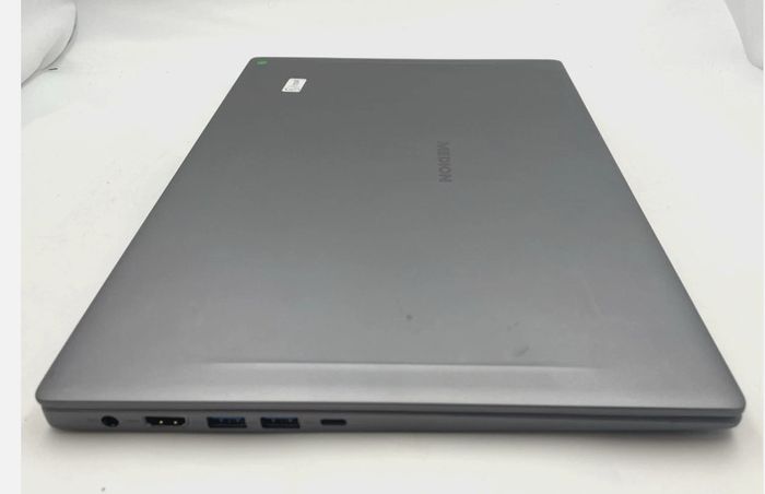 Medion Akoya P15645 (md61587) I5 16gb Ram 256gb Nvme Win 11 Pro