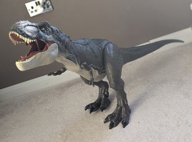 Jurassic World Super Colossal T-Rex Dinosaur Large Figure