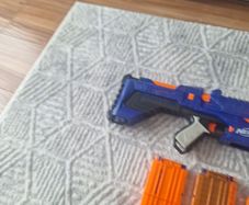 nerf gun
