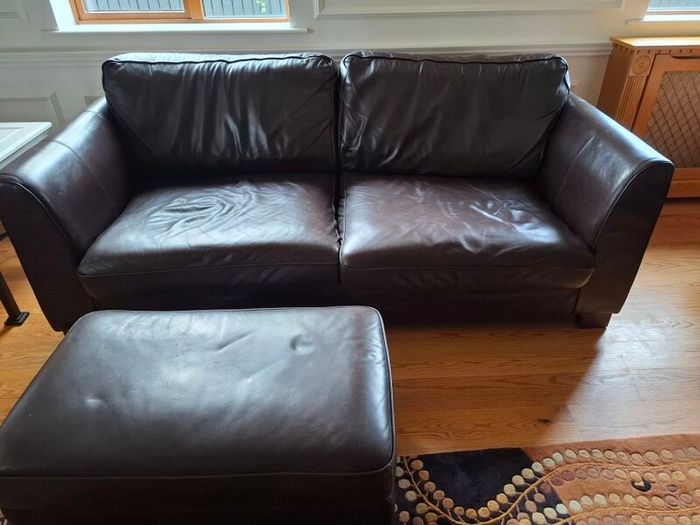 soft leather sofa 3 to sell