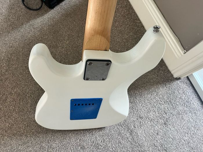 Custom guitar + mini amp