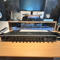 Behringer U-Phoria UMC1820 USB/MIDI Interface