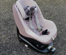 Maxi Cosi 2way Pearl seat and base
