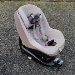 Maxi Cosi 2way Pearl seat and base