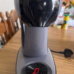 Selling Dolce Gusto Coffee Machine De Longhi