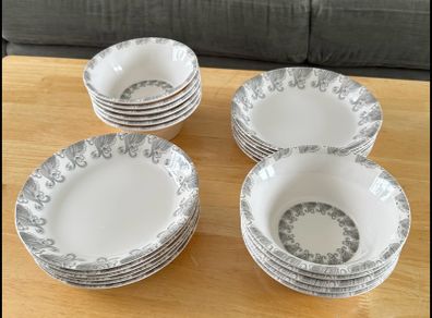 Plates & Bowls 24Pc