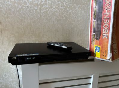 JVC XV-N30BK Slim DVD Player (With Original Box)
