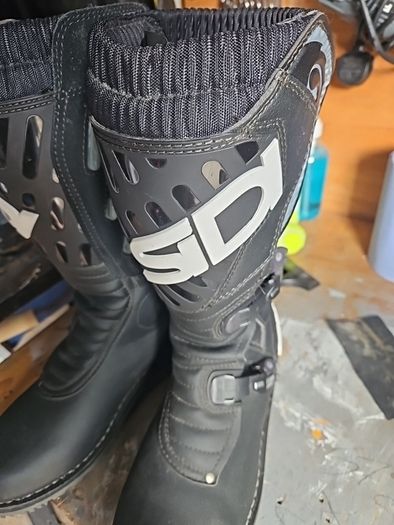 motorbike boots