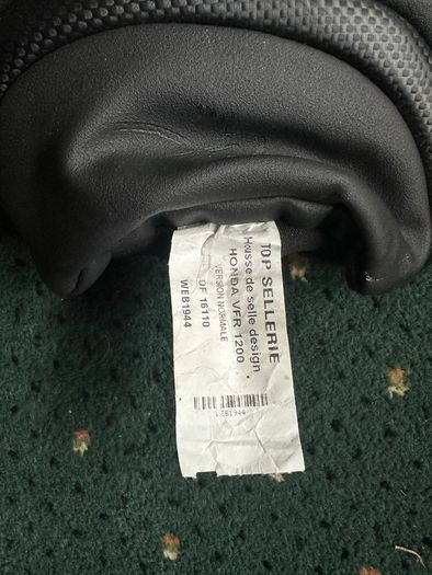 vfr1200 seat cover