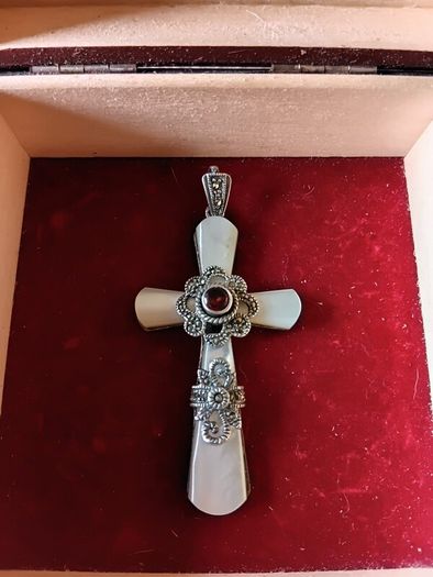 Unique item. Vintage Sterling Silver Mother of Pearl Cross. Hallmarked. Unique.