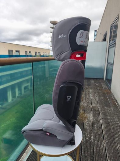 Joie Traver Child Car Seat (Excellent Condition, Very Clean) Sandyford D18