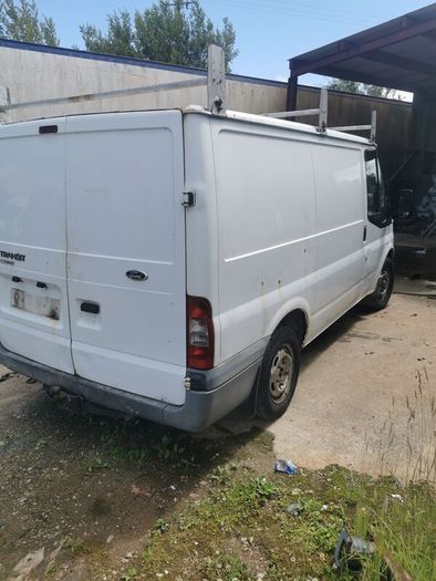 Ford transit 2l 2010