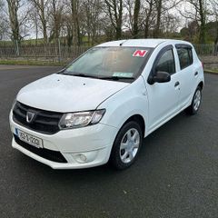 Dacia Sandero 2015