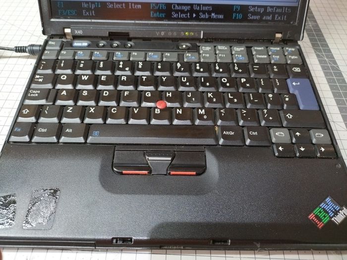 IBM ThinkPad X40 laptop