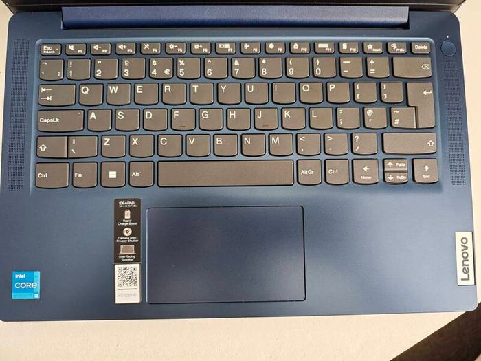 Lenovo IdeaPad Slim 3 8/512GB New Boxed