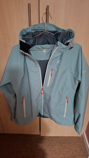 Dare 2b waterproof, breathable jacket