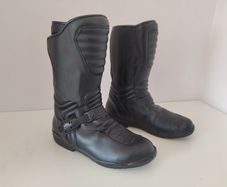 motorcycle boots