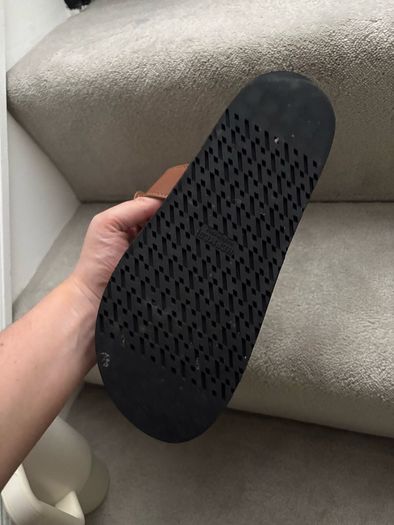 H sandals