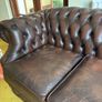 brown Chesterfield leather suite Image 6