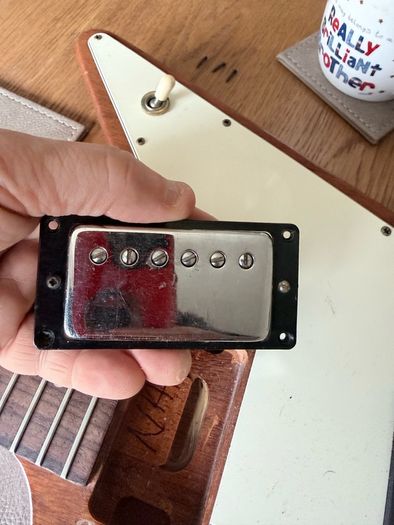 Gibson explorer