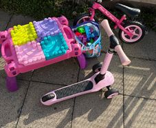 toys