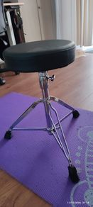 Drum Throne