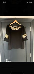 Oasis black /gold top
