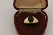 9ct Gold Ring - Size P - Fully Hallmarked