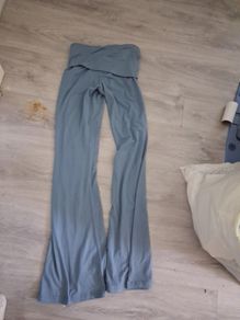 Bottoms size small