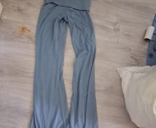 Bottoms size small