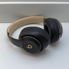 Beats Studio 3 Wireless Headphones - Shadow Grey
