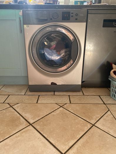 Hotpoint 9kg washing machine