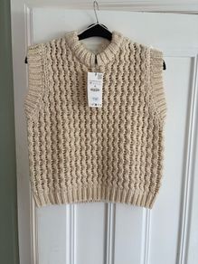 zara tank top