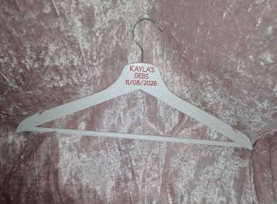 debs hanger