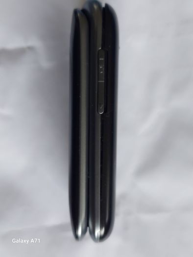 TTPhone, Flip Phone, Model TT970, in excellent like new condition