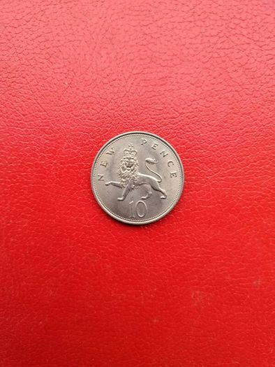 1968 Uncirculated First Day Issue British 10 'New Pence'