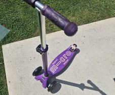 Maxi scooter
