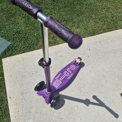 Maxi scooter